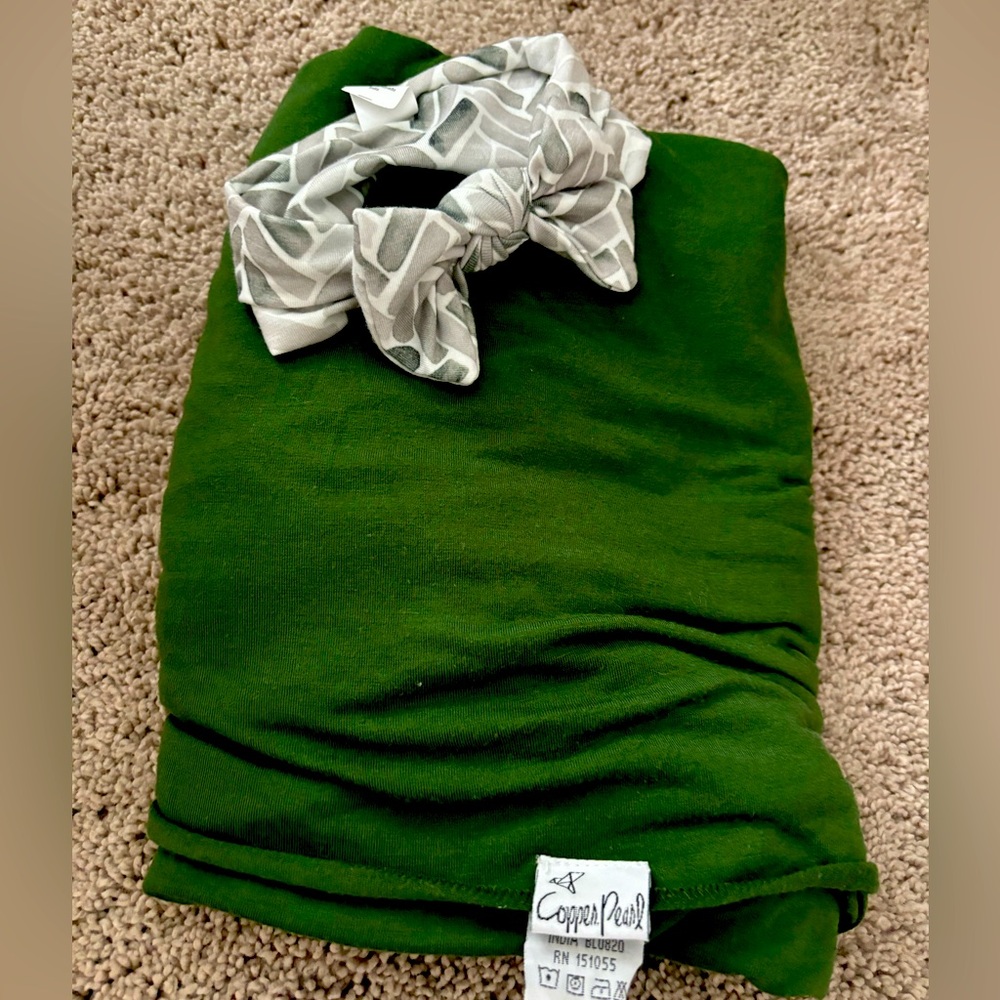 Copper pearl green swaddle and matching bow